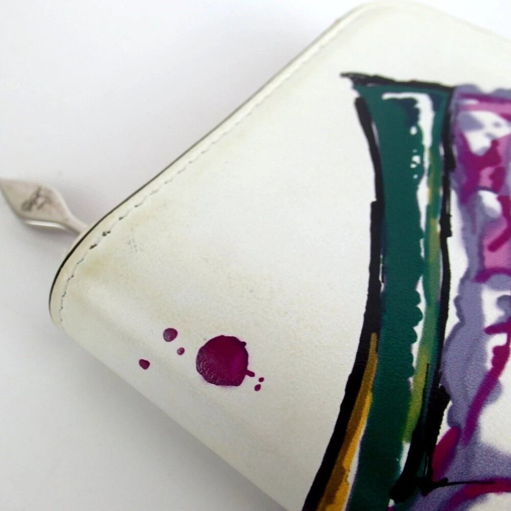 Authentic Christian Louboutin PANETTONE PARIS LOVE Zip Around purse PVC [Used] - Picture 7 of 16